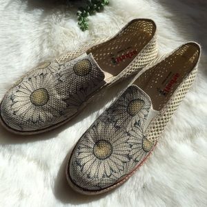 ARBETI WOMEN DECK SHOE SIZE 43